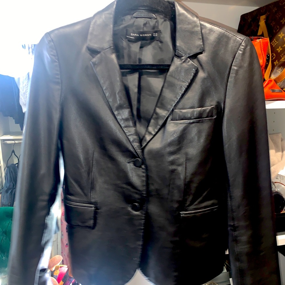 Zara genuine leather XS blazer